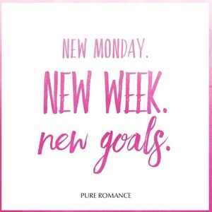 Happy Monday Everyone 💓💸