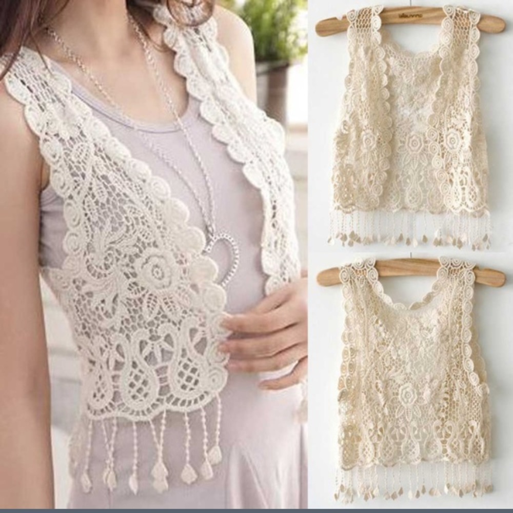 🆕 Boho crocheted ivory vest with tassels