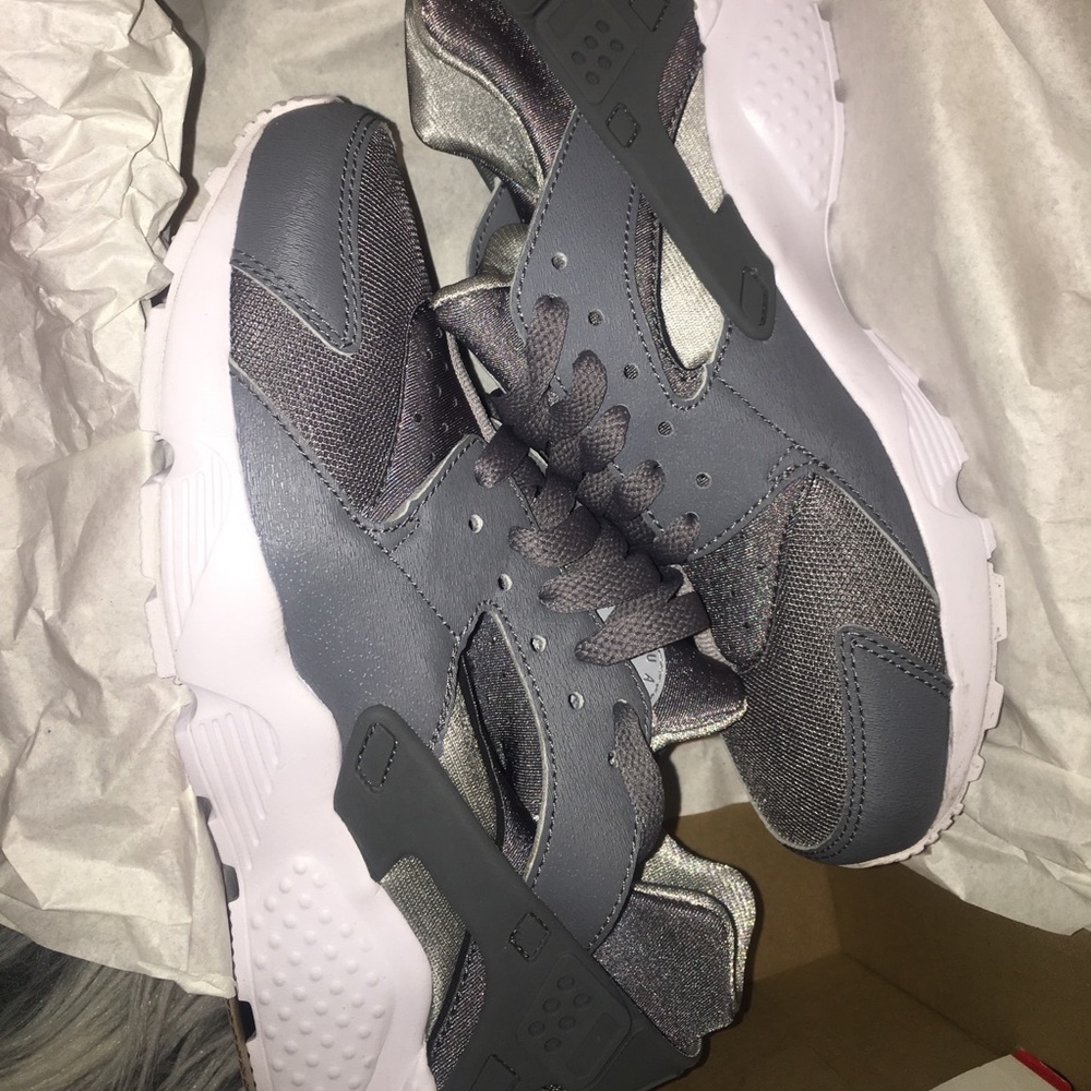 Nike Gray Huaraches