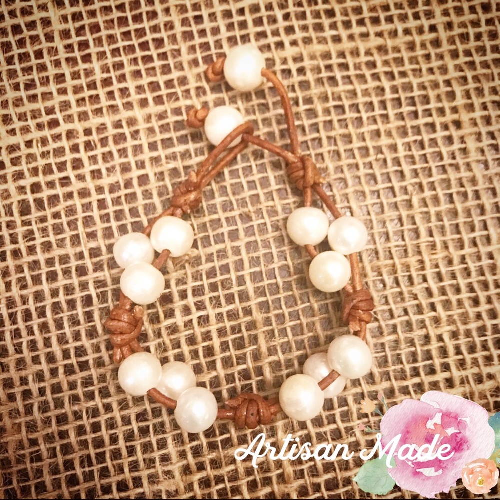 NEW Freshwater Pearl Leather Cluster Bracelet