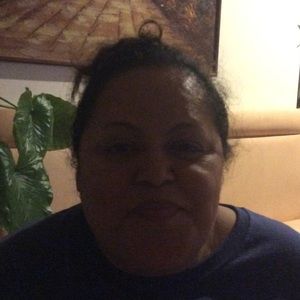 Meet your Posher, Alma