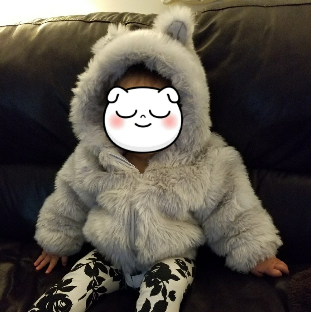 ADORABLE NWOT gender neutral fur winter coat