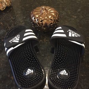 Adidas men/boys sandals