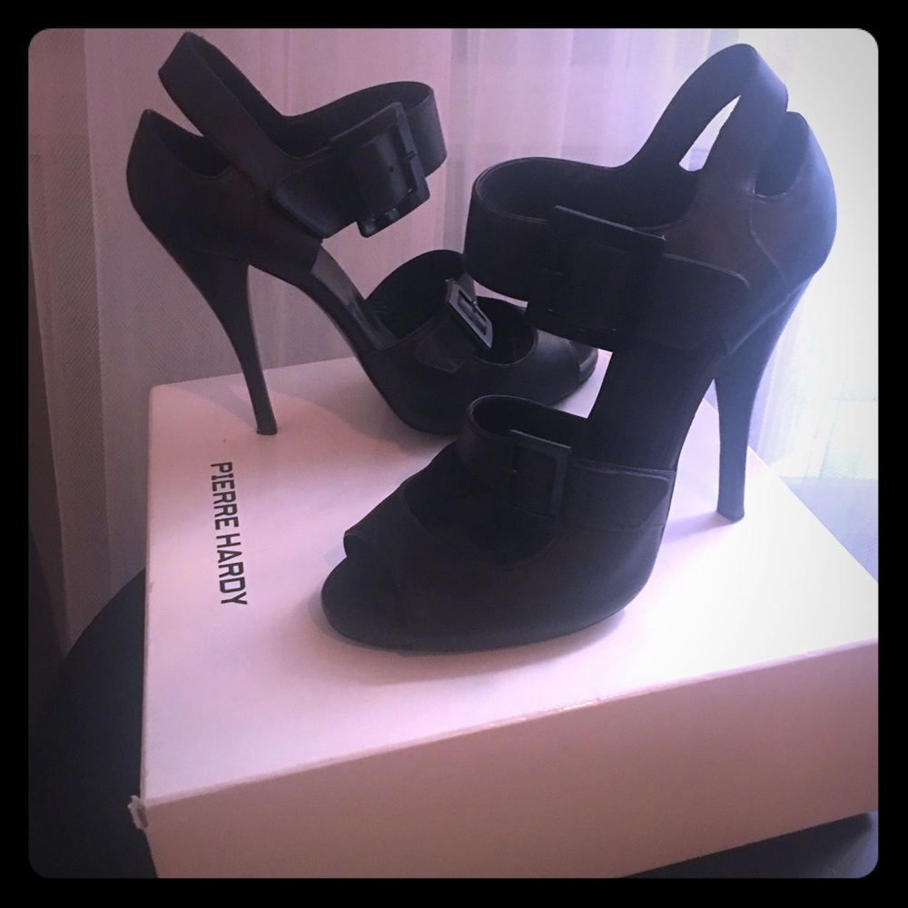 Pierre Hardy double buckle peep toe