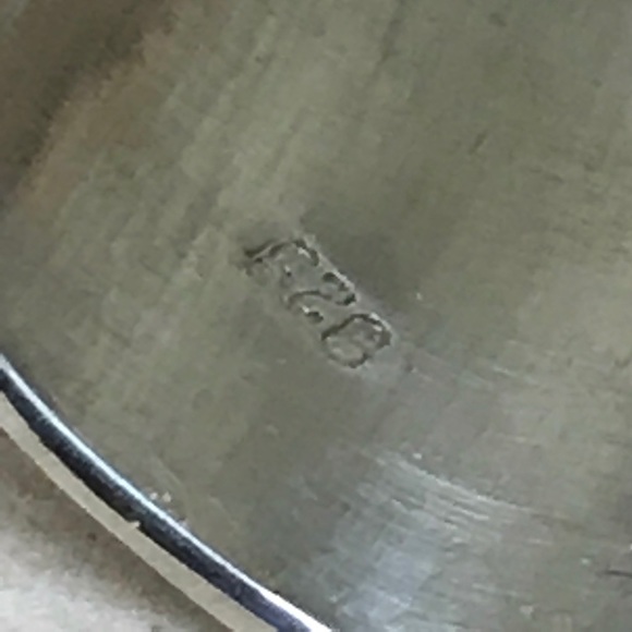 Ring - Picture 6 of 7