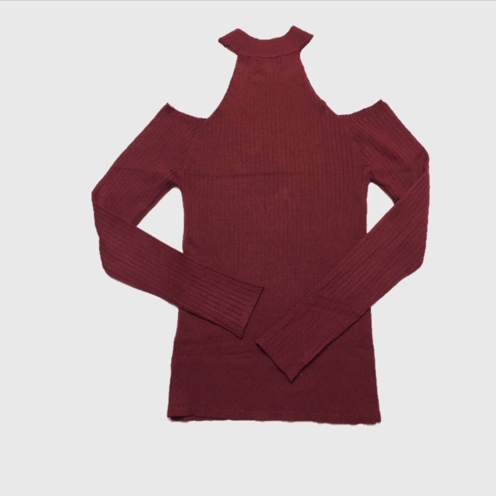 Cold shoulder Sweater
