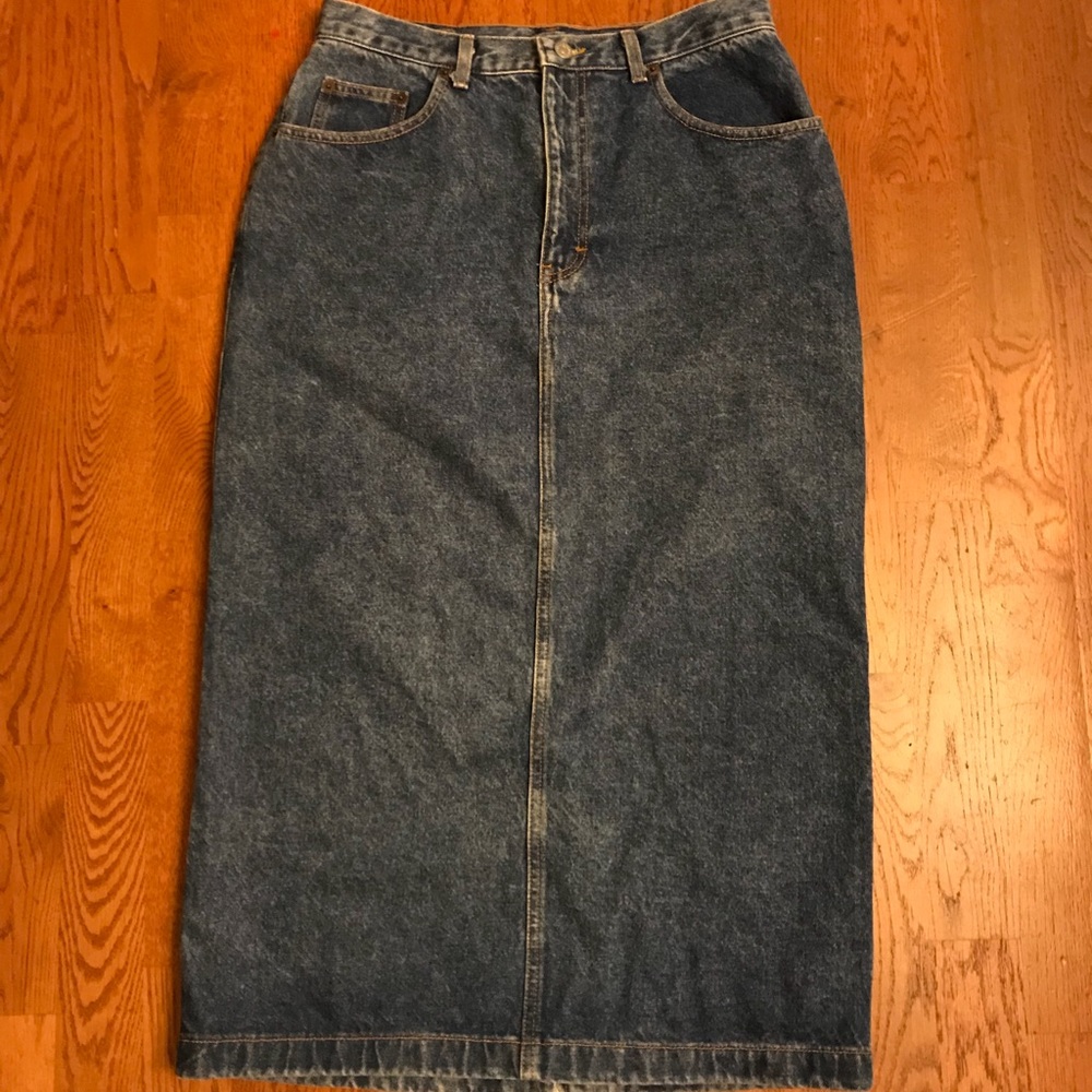 •VINTAGE CALVIN KLEIN SKIRT•