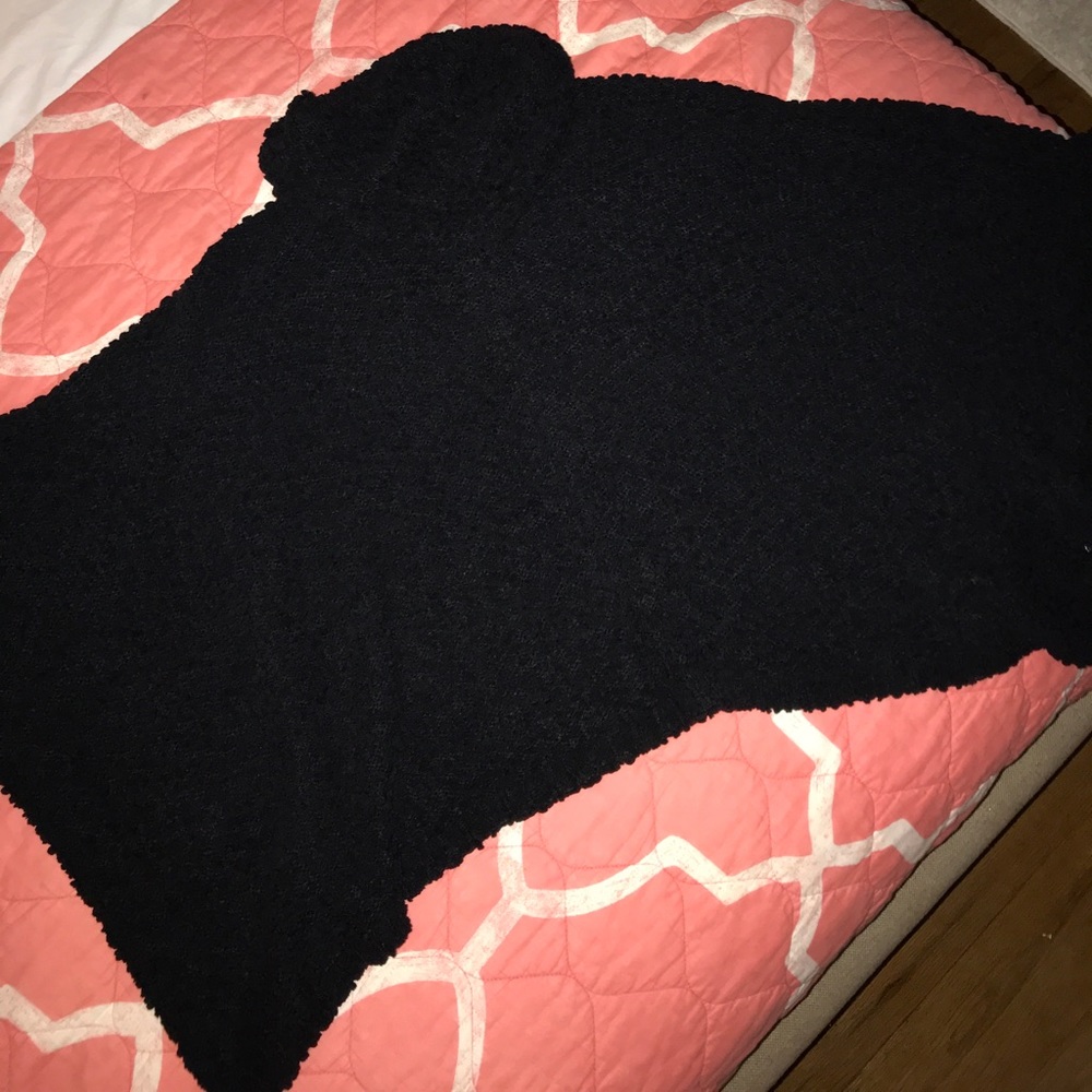Cozy and cute black turtleneck sweater