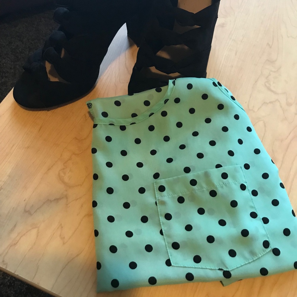 Mint polka dot top