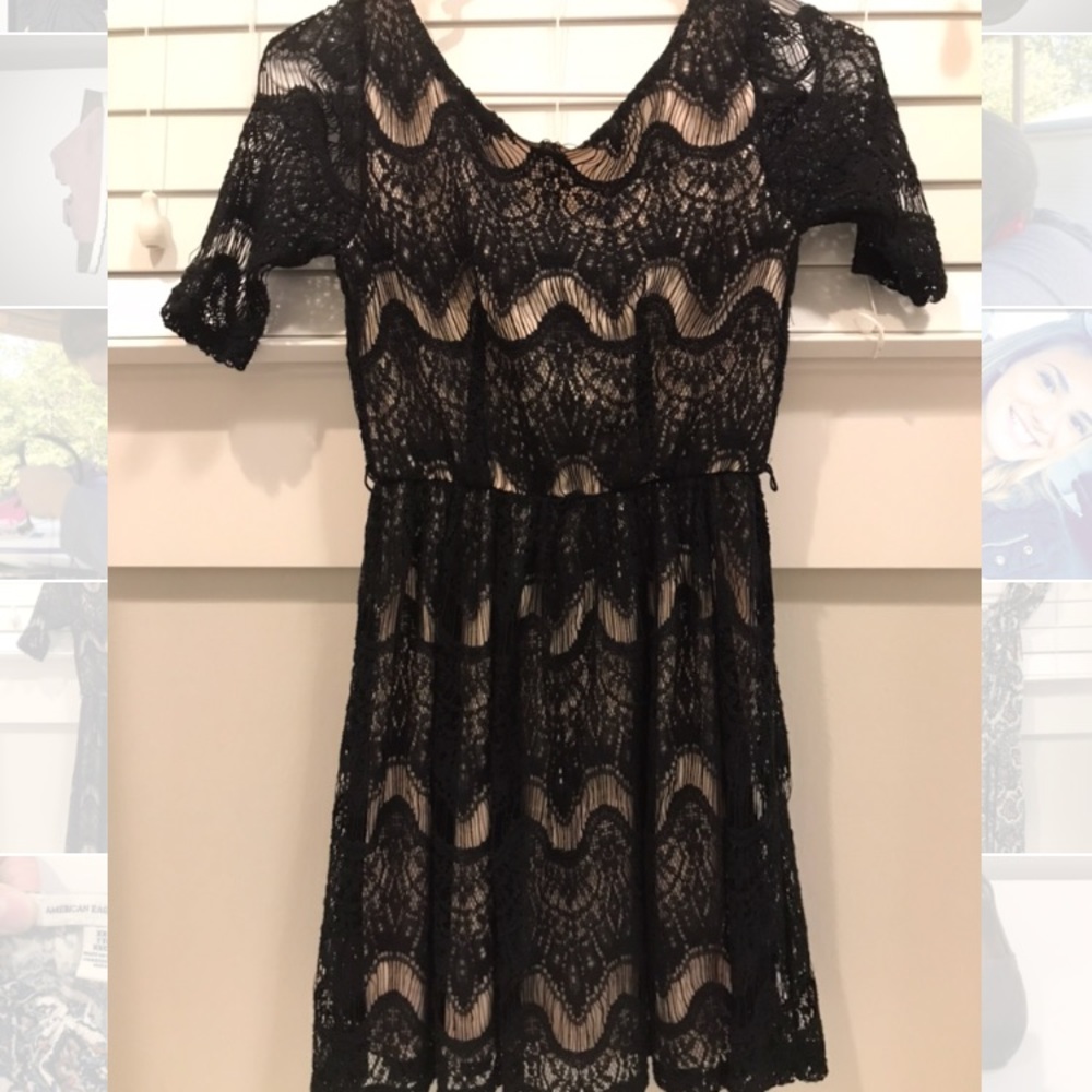 🖤Black and Nude lace formal dress🖤