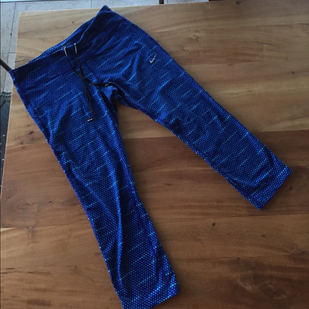Blue & blue Nike Epic Run Dri Fit capri legging
