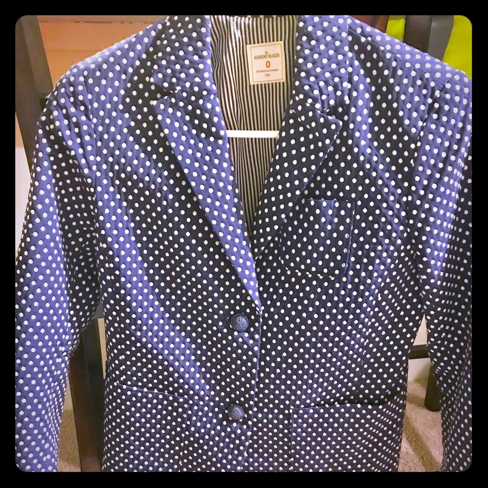 ❄️☃️Cold Weather Sale☃️❄️ Polka Dot Jacket EUC