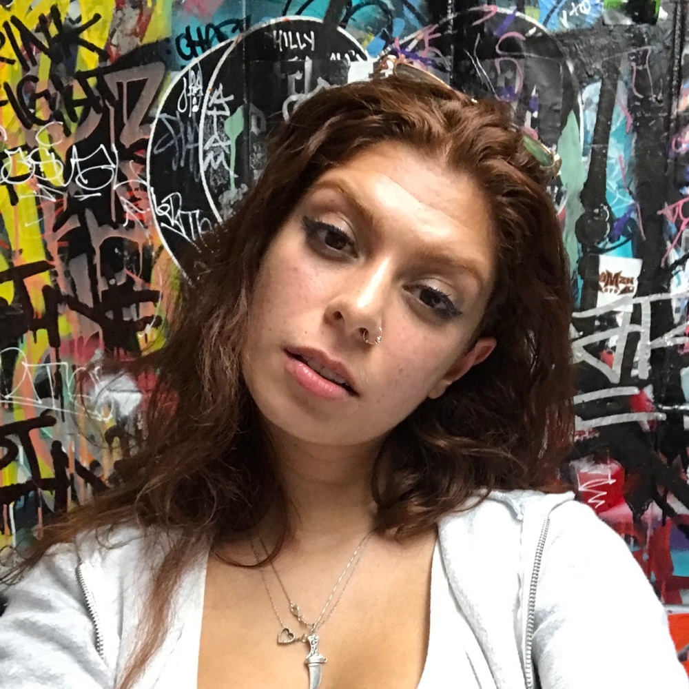 Meet your Posher, Aida