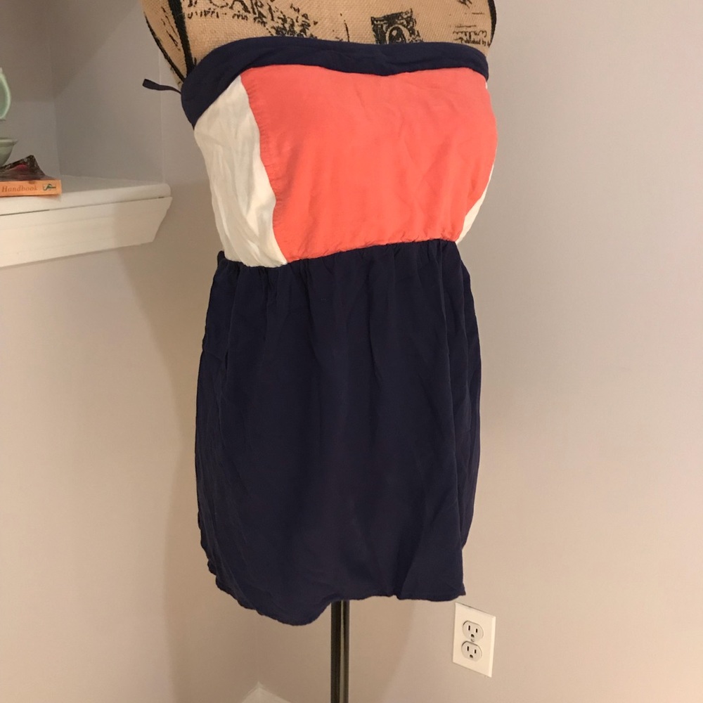 Strapless color block blouse size 3 torrid