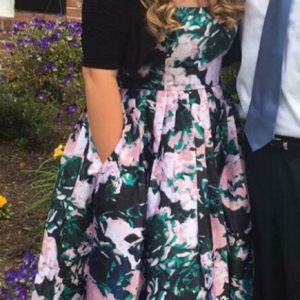 Adrianna Papell Floral gown