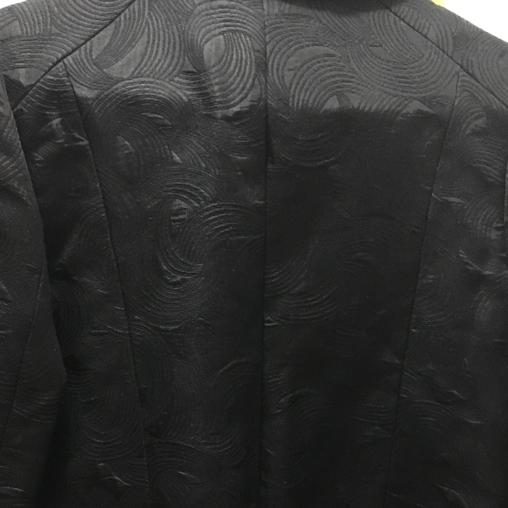 Express Cropped Jacket - Picture 4 of 5