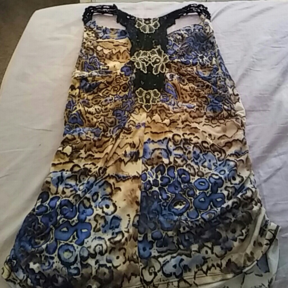 Tank - Picture 2 of 2