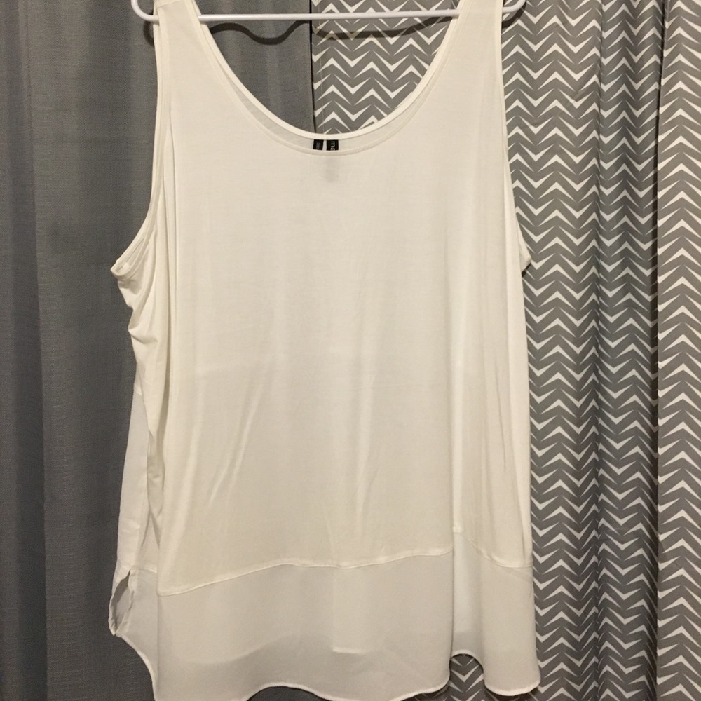 White Tank Top with Sheer Inserts NWOT - Picture 2 of 4