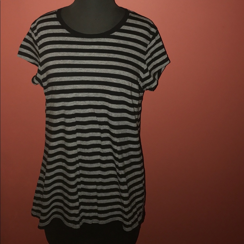 Gap T-Shirt