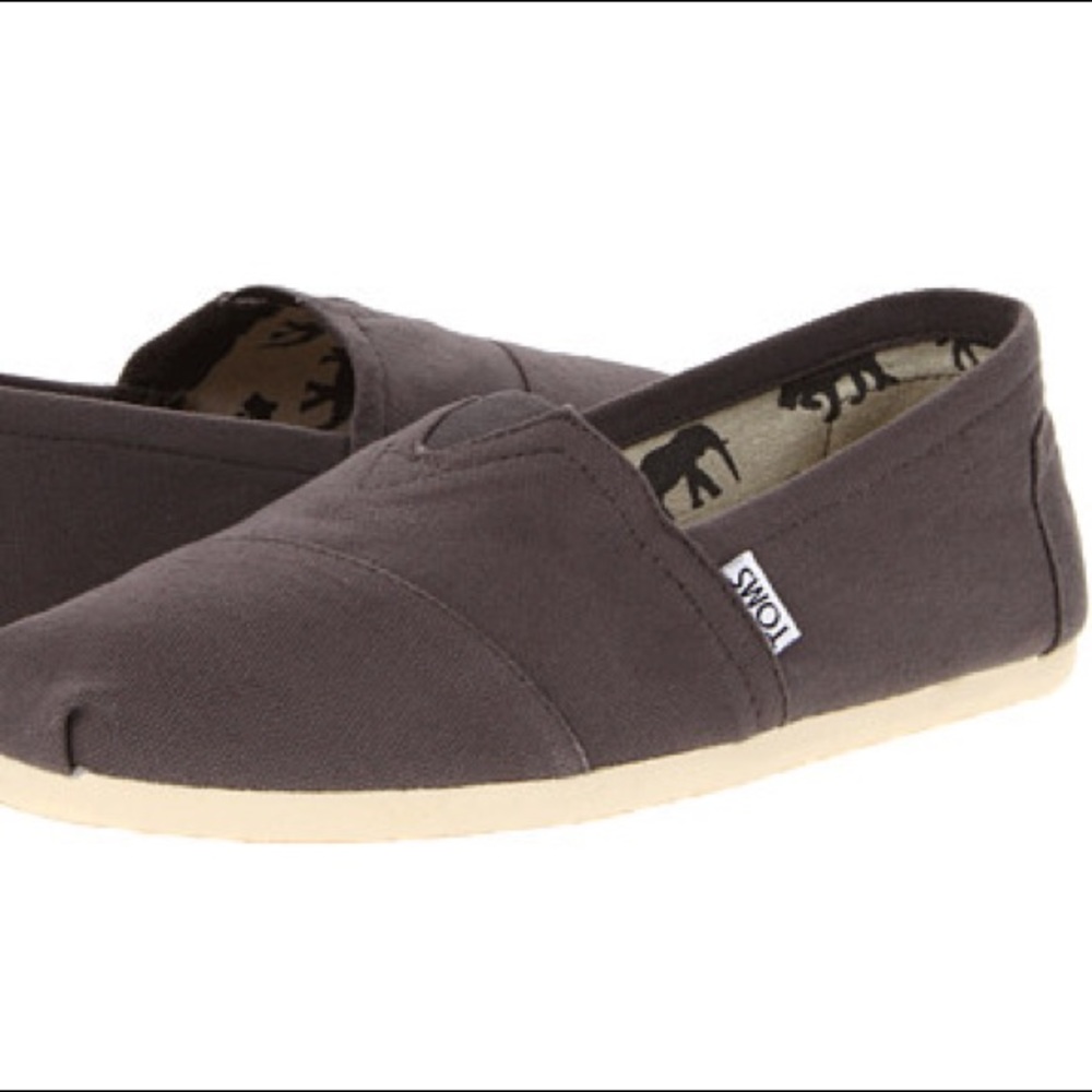 Charcoal grey toms