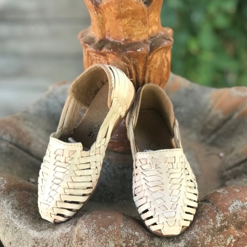 “Roxanna” Mini Girl’s Huarache