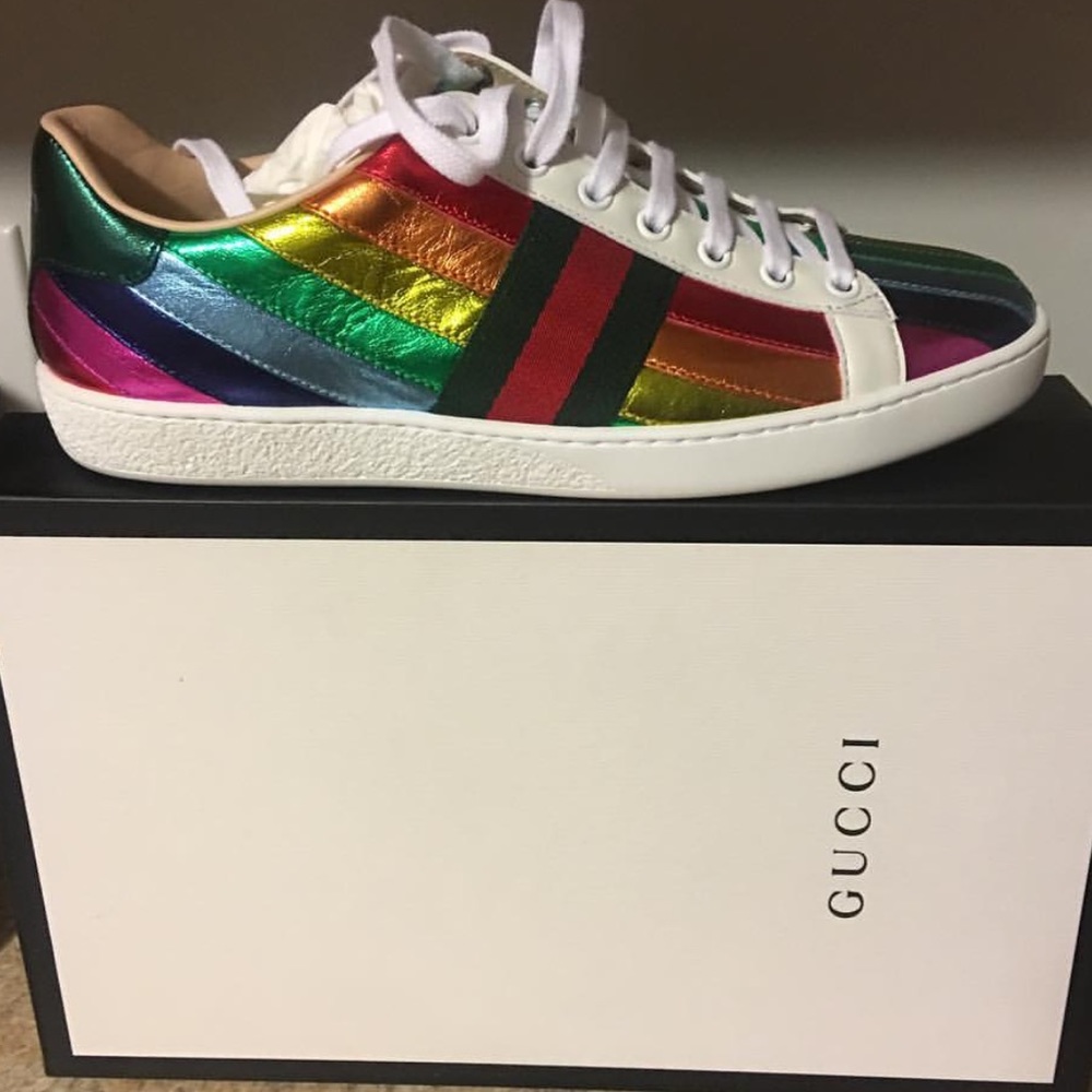 Gucci sneaker size 8