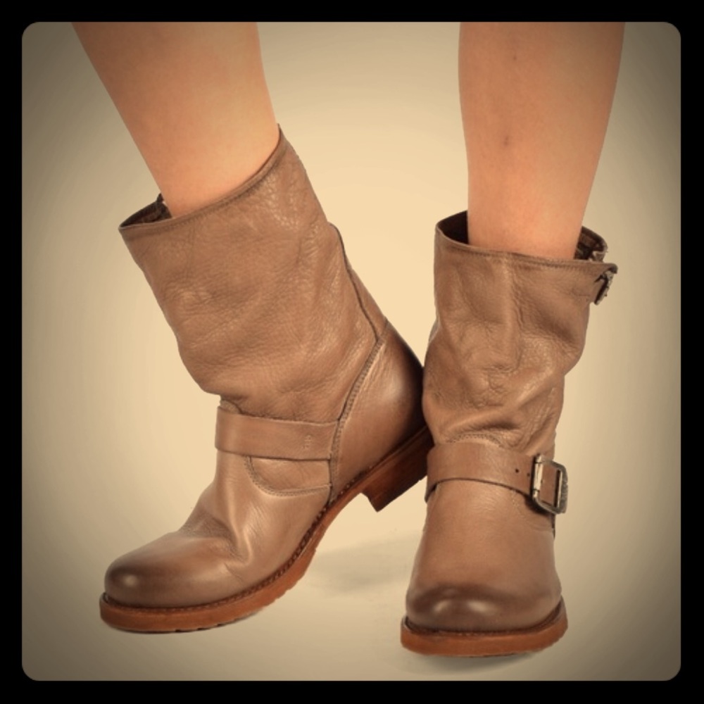 Frye Veronica Short-Sz 6.5