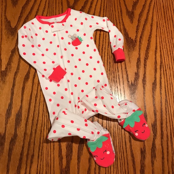 carter's strawberry sleeper