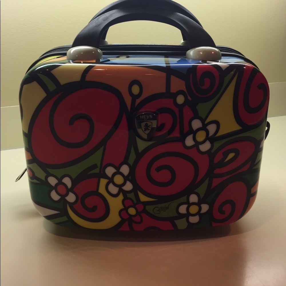 Heys beauty case / mini hardsided suitcase!