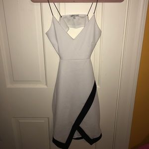 CHARLOTTE RUSSE -Black/White Cut out dress - Small CHARLOTTE RUSSE -Black/White Cut out dress - Small