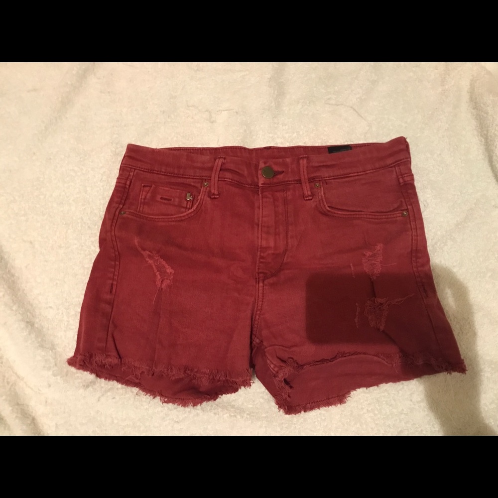 RED DISTRESS SHORTS H&M