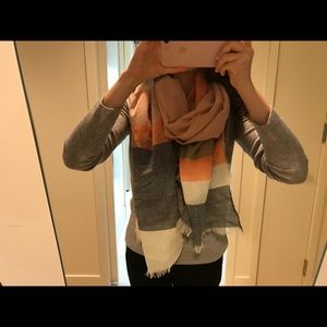 NWT! Warm Scarf♥️♥️