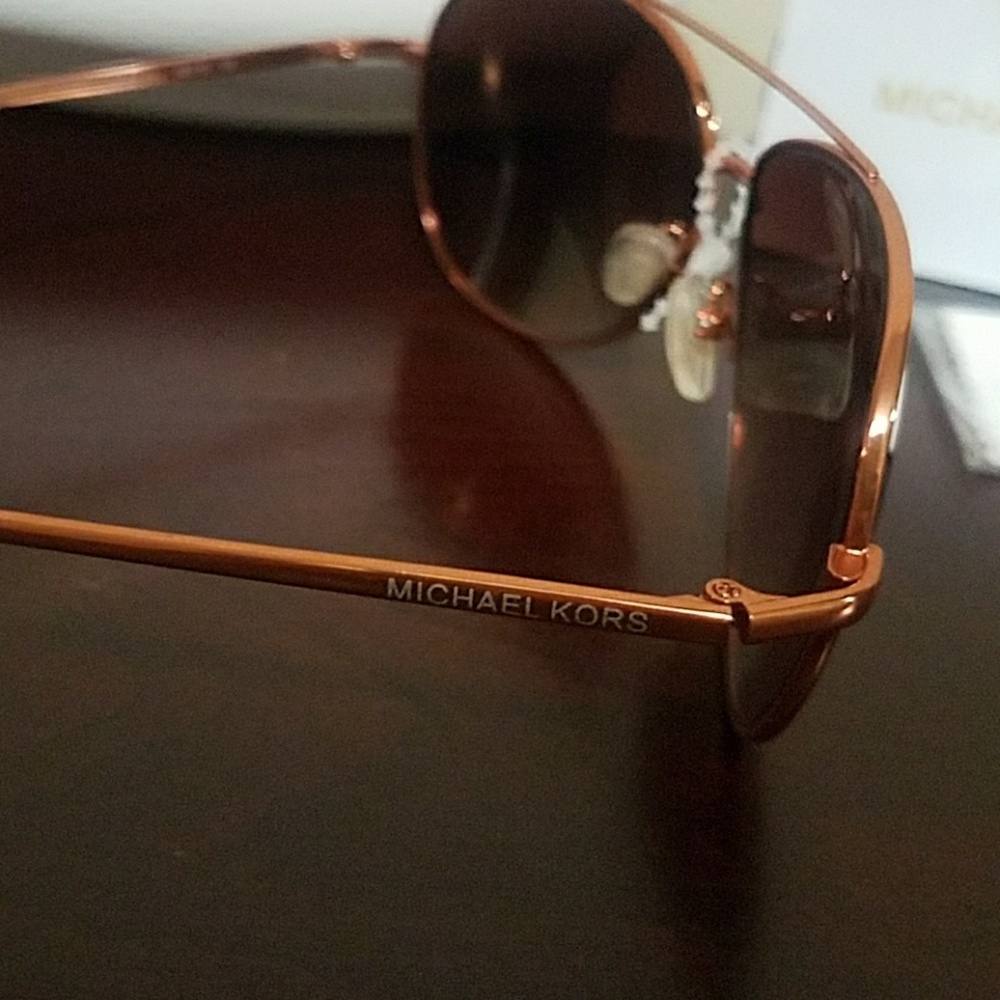 SOLD.    Michael kors Copper Sunglasses - Picture 5 of 8