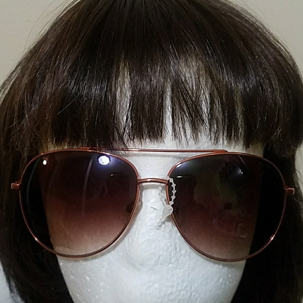 SOLD.    Michael kors Copper Sunglasses - Picture 6 of 8