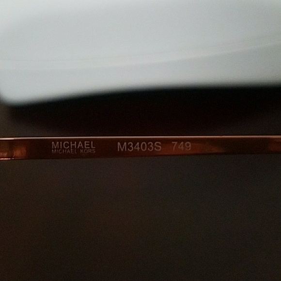 SOLD. Michael kors Copper Sunglasses - Picture 3 of 8