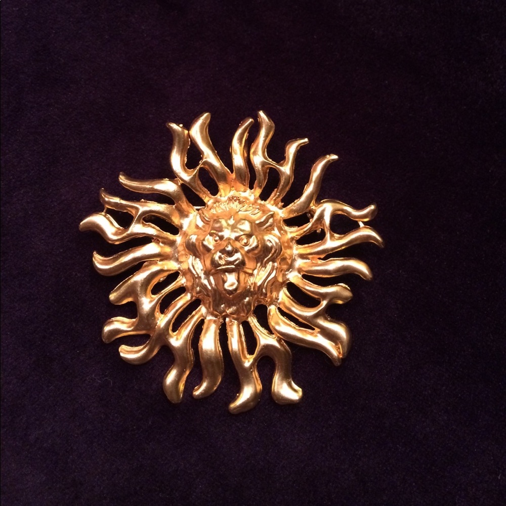 Lion Sunburst Gold Tone Pin Brooch Pendant