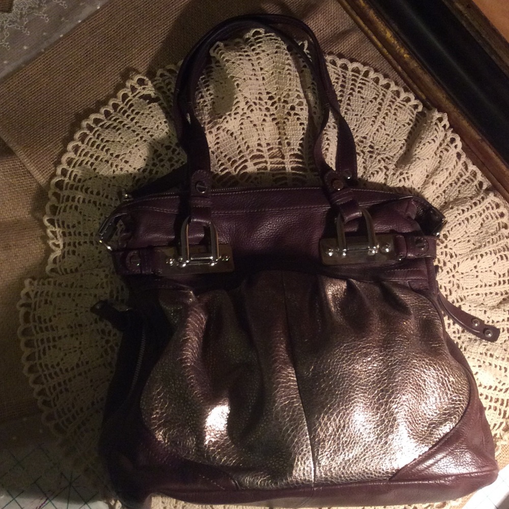 B.Makowsky brown leather purse