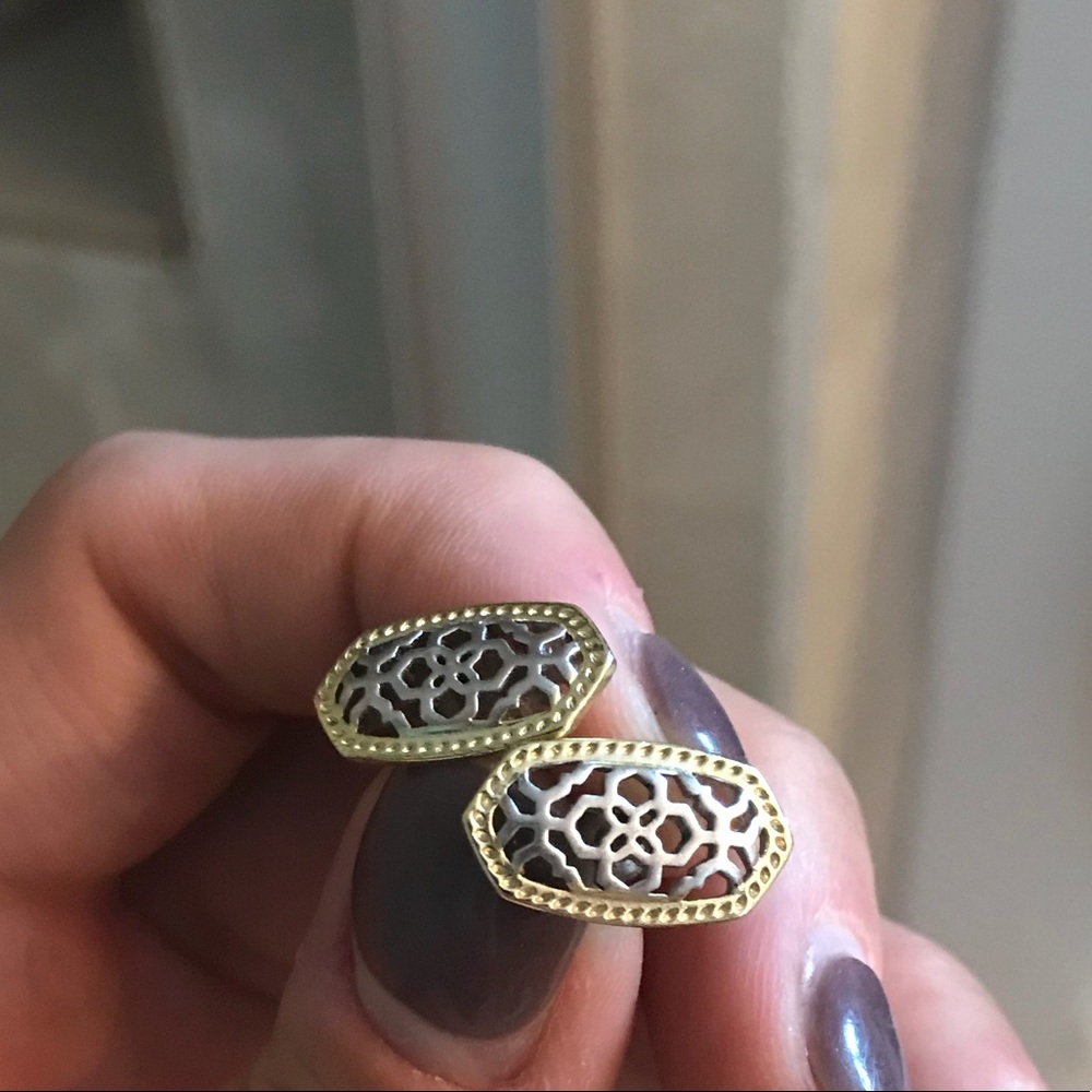 Kendra Scott Ellie earrings