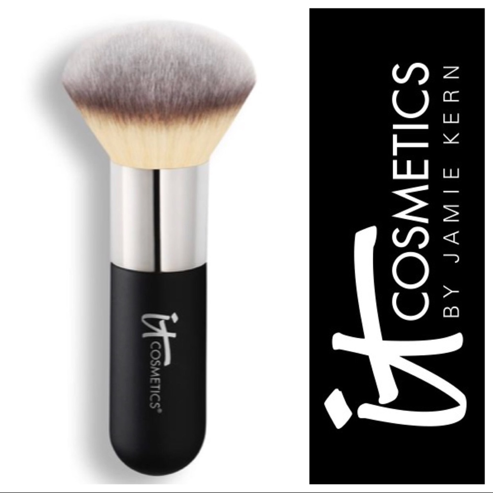 IT Cosmetics Heavenly Luxe Powder & Bronzer Brush