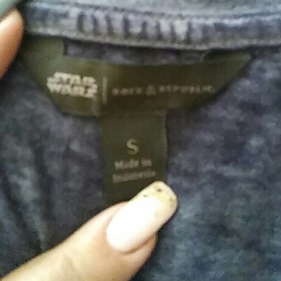 Tee - Picture 3 of 3