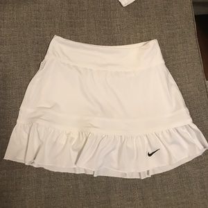 Nike tennis skirt
