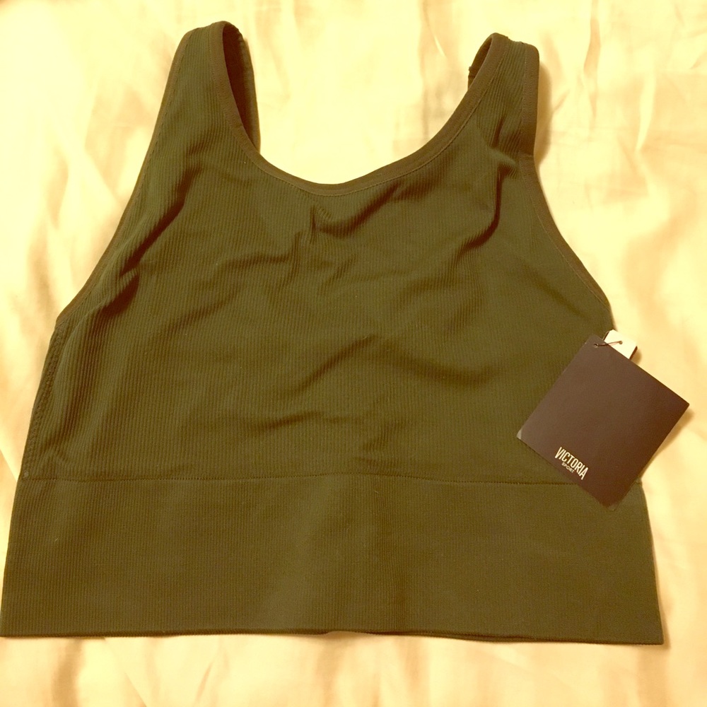 NWT Victoria Sport Bra