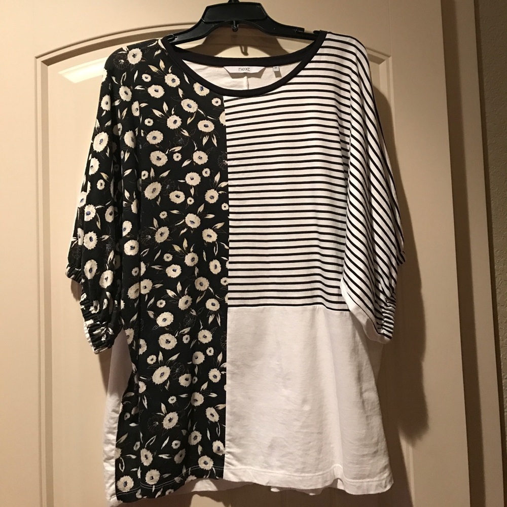 Brand New Next Top from England.