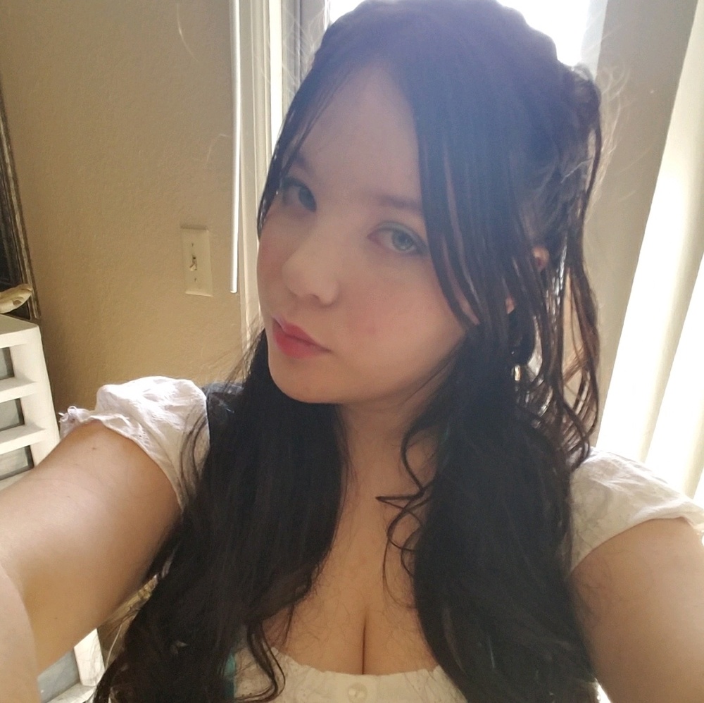 Meet your Posher, Lorin