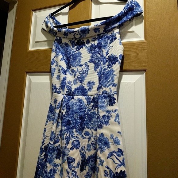 Charlotte Russe Dress - Picture 2 of 5