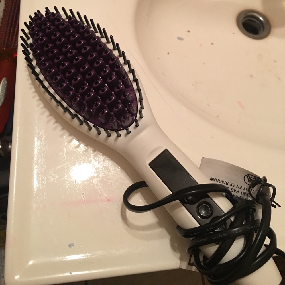 Hair straightener