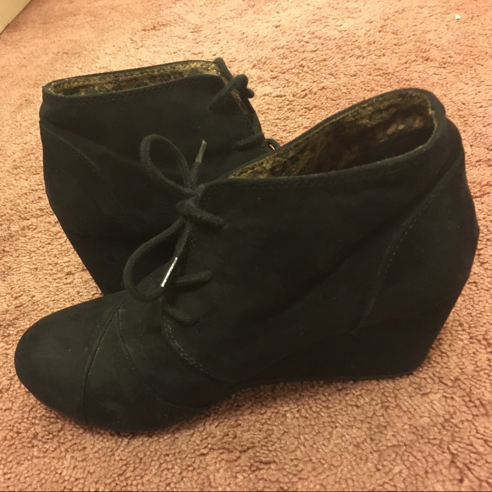 Wedge booties