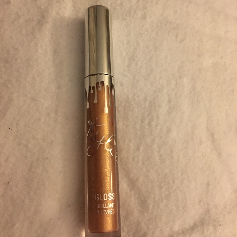 Kylie cosmetics noel