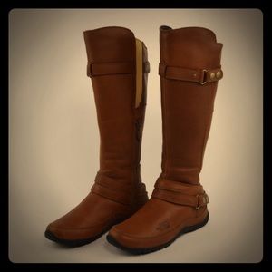 The North Face boots - like new. Only worn once.