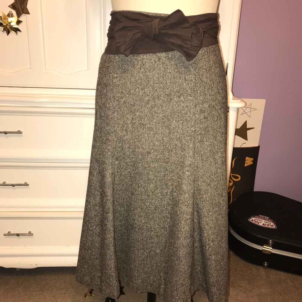 Robert Rodriguez midi skirt with belt. Size 6